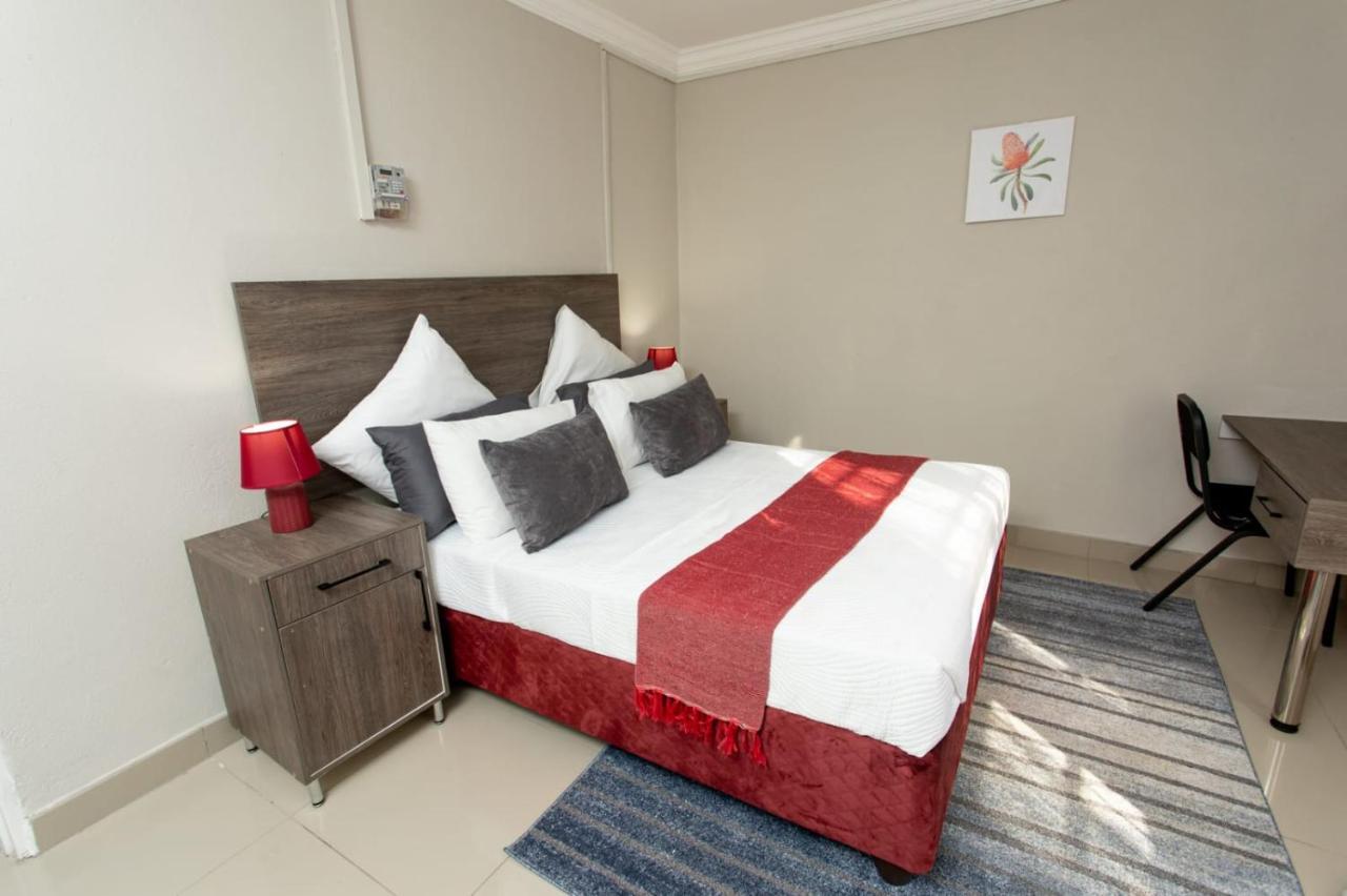 Aparthotel The Hide On Claremont Pretoria-Noord Exterior foto